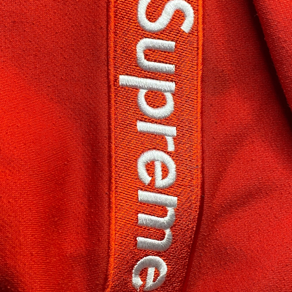 supreme red hoodie size medium